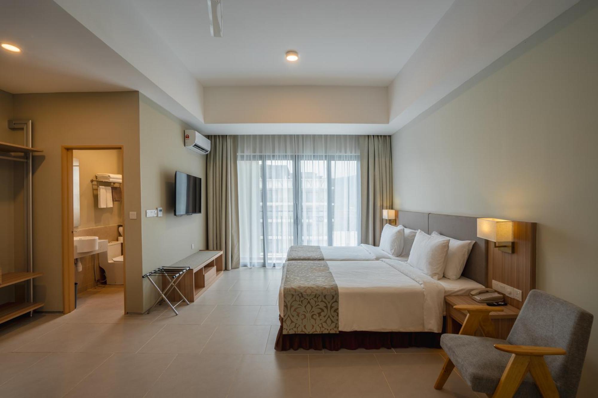 Zenith Suites Cameron Танах-Рата Екстер'єр фото