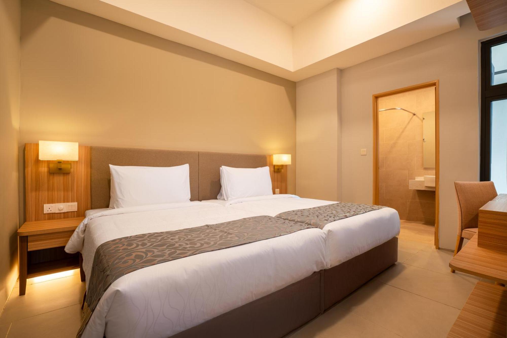 Zenith Suites Cameron Танах-Рата Екстер'єр фото