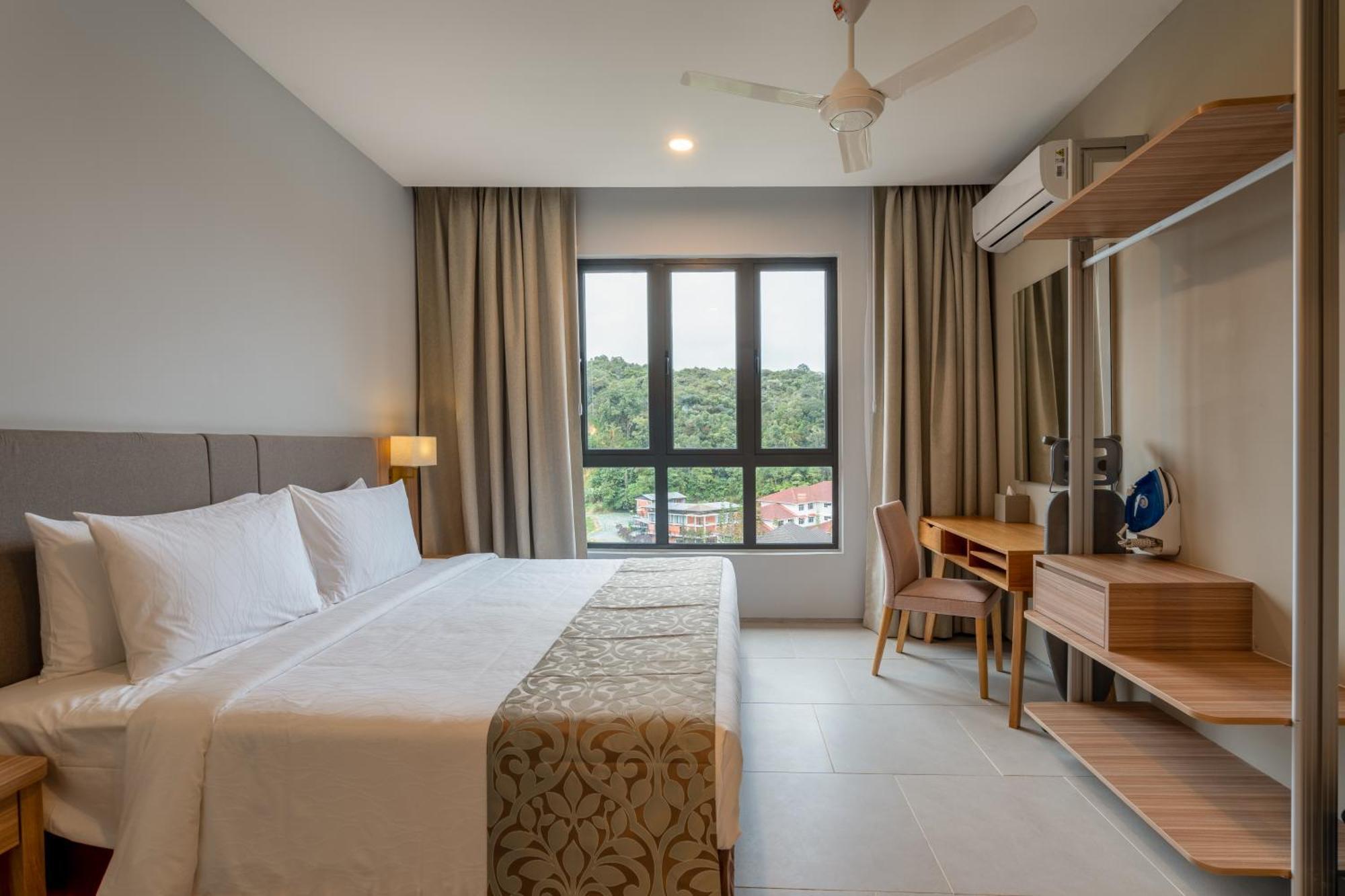 Zenith Suites Cameron Танах-Рата Екстер'єр фото