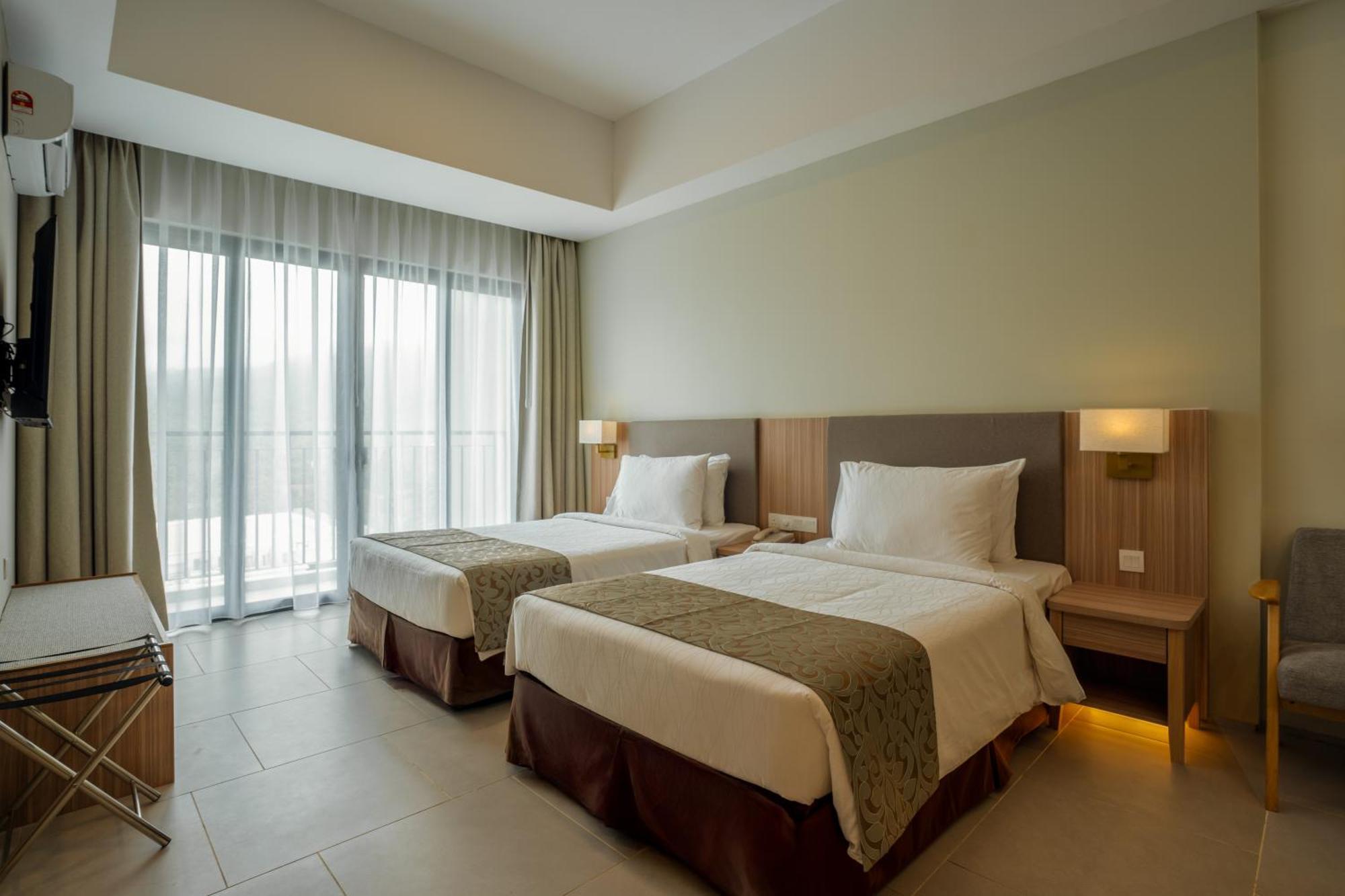 Zenith Suites Cameron Танах-Рата Екстер'єр фото