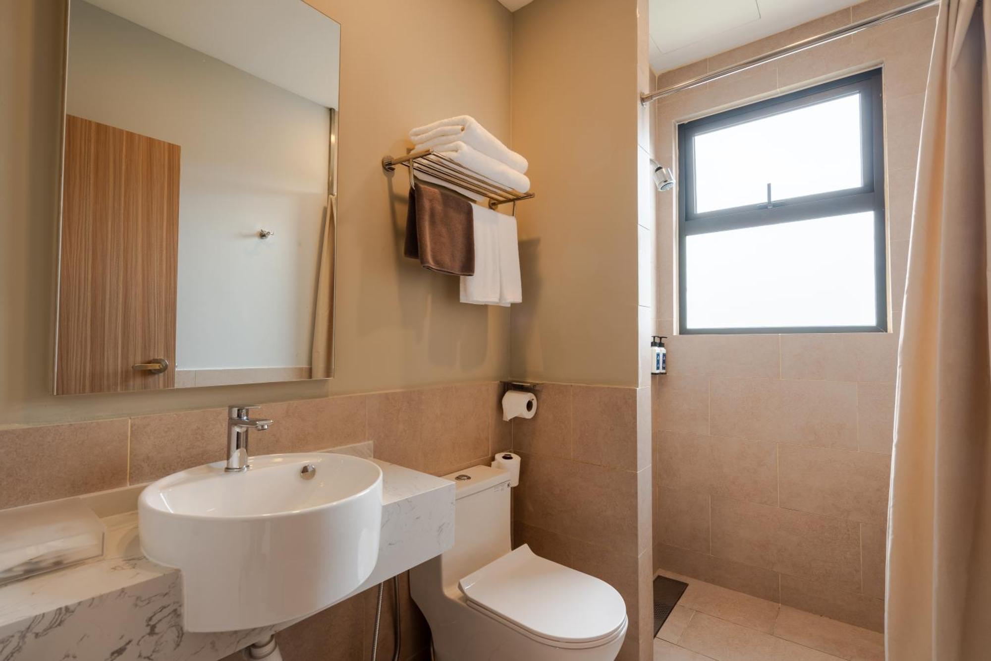 Zenith Suites Cameron Танах-Рата Екстер'єр фото